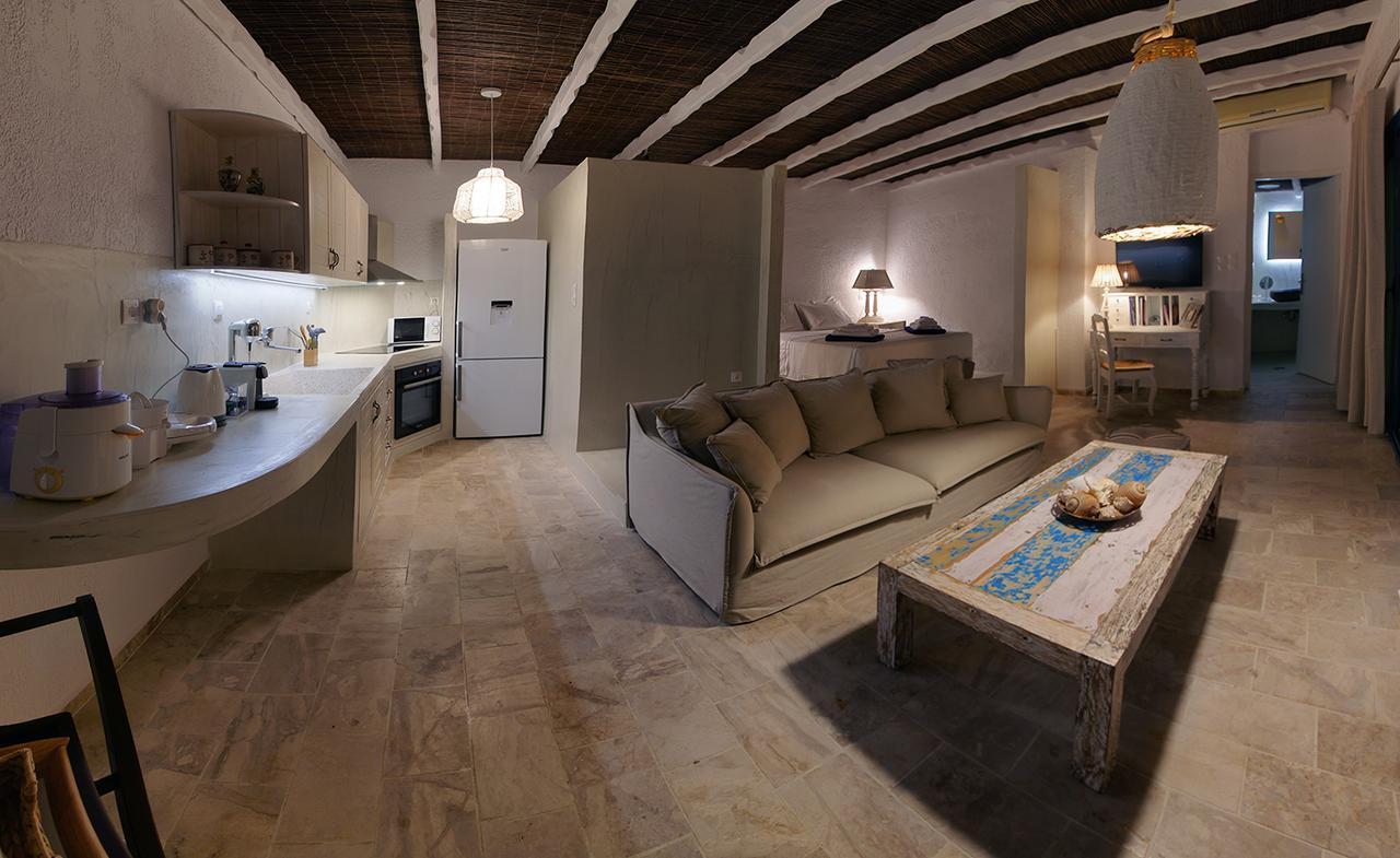 La Playa Boutique Apartments Myrties Extérieur photo